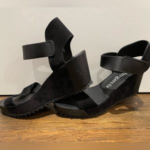Pedro Garcia Francesca Wedge Black Suede Sandal Size Italy 39 / US 9